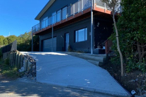 Thornz Landscapes Completed Concrete Driveway Job On Hill