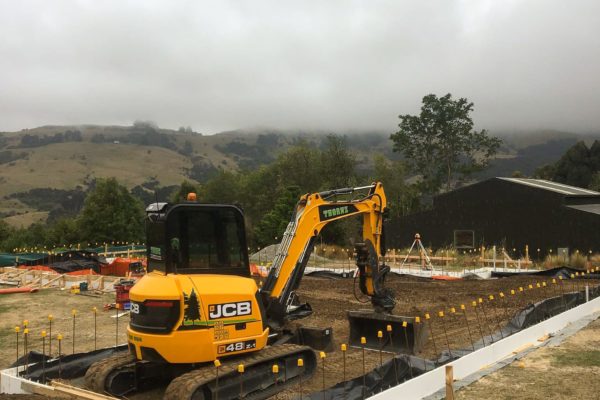 JCB Z48 On Site Preparing Foundation For Concrete Pour Thornz Landscapes
