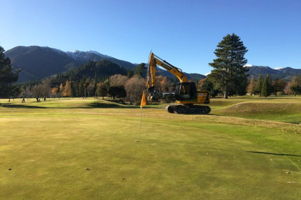 Thornz Landscapes Excavator On Golf Course Hanmer Springs