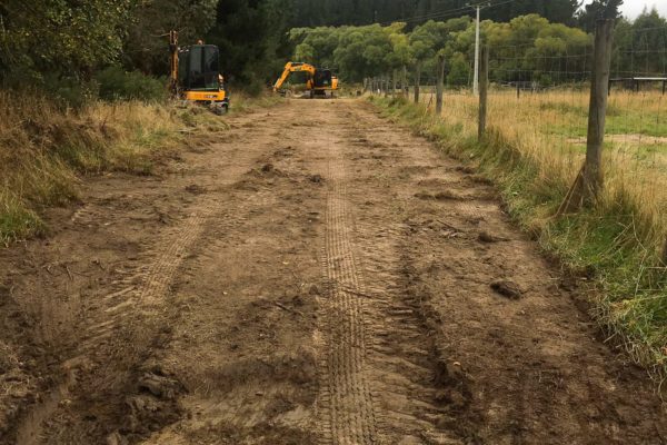 Thornz Landscapes Excavators On Site Preparing Rural Driveway