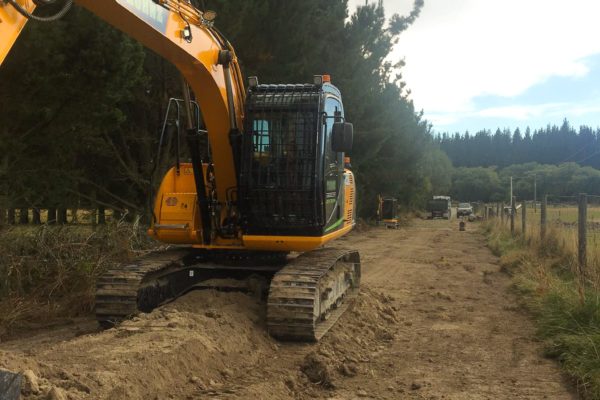 JCB JS130 On Site Preparing Rural Land For Driveway Installation, Oxford, Waikuku, Waipara